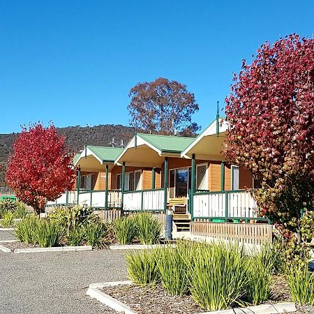 Canberra Carotel Motel Extérieur photo