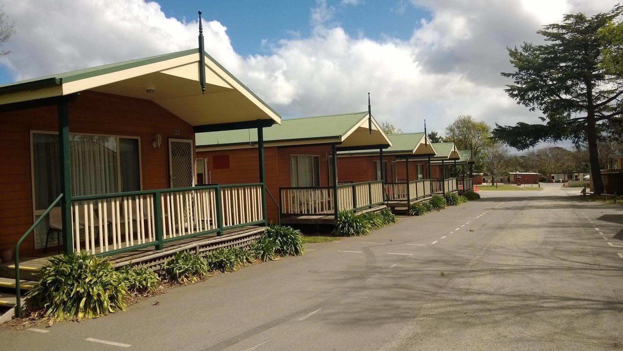 Canberra Carotel Motel Extérieur photo